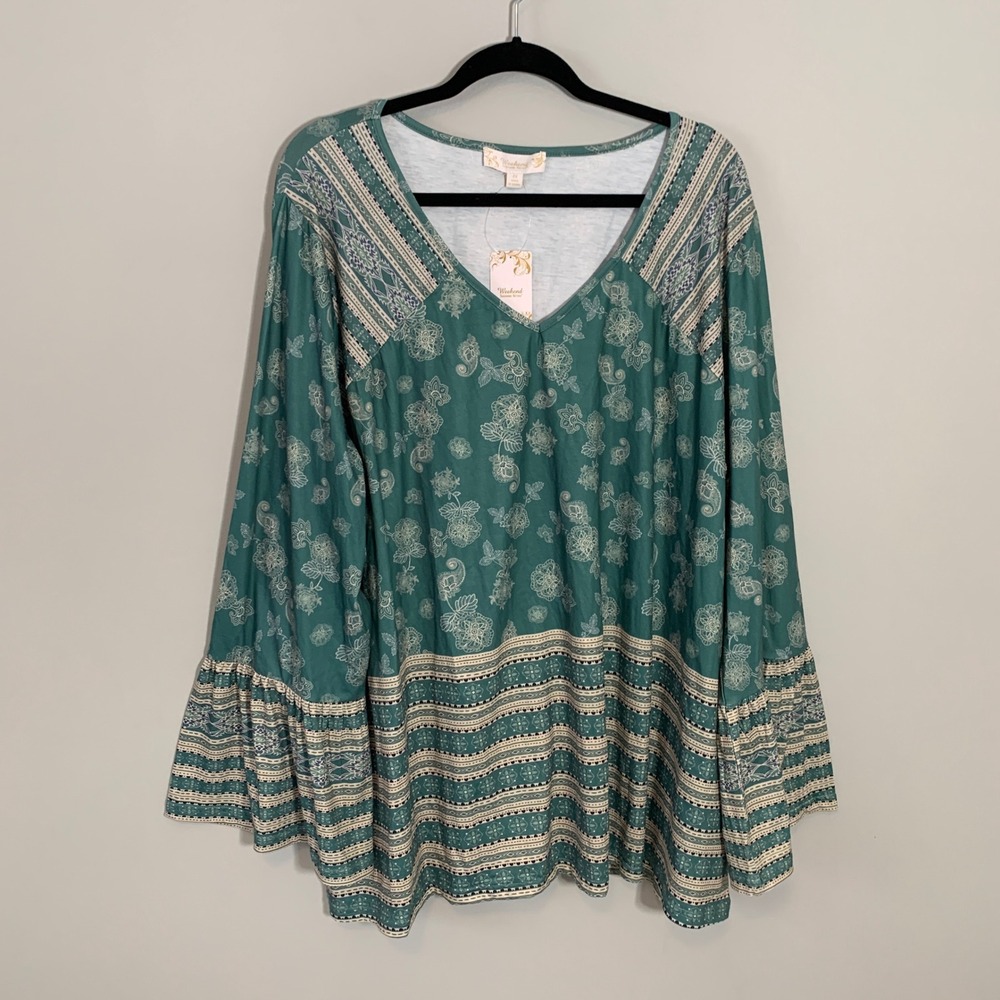 NEW Suzanne Betro 4X Green‎ Floral Border Print V Neck Bell Sleeve Top